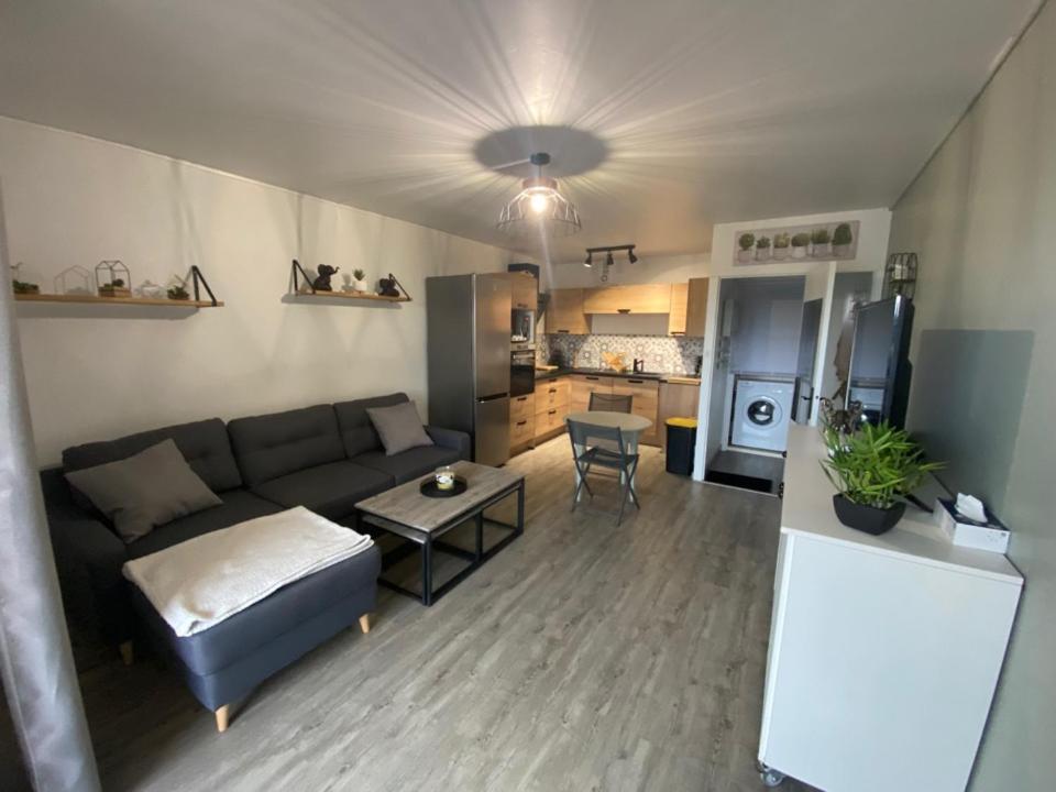 Superbe Appartement De 41M2 Refait A Neuf Saint-Jean-de-Monts Exteriör bild